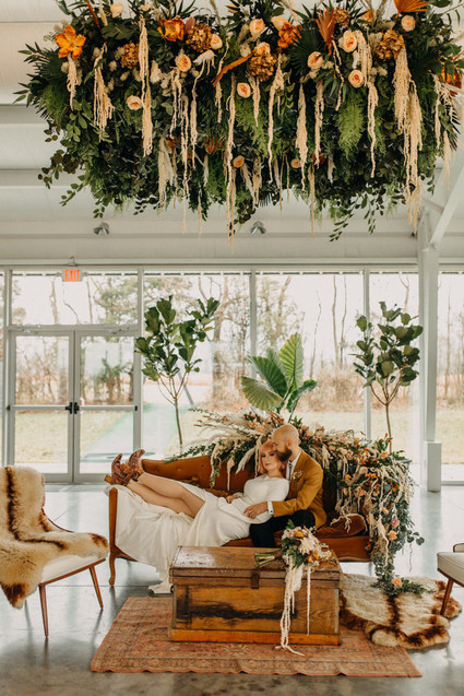 modern desert inspired wedding