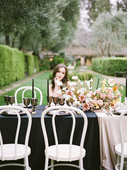 duo tone color block wedding inspiration