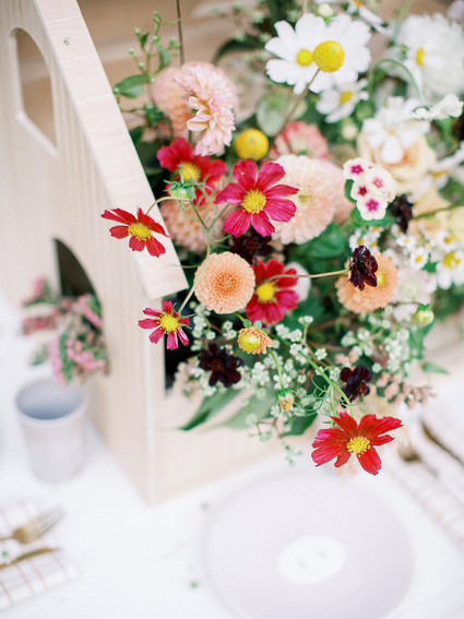 Charlotte's Web themed spring baby shower