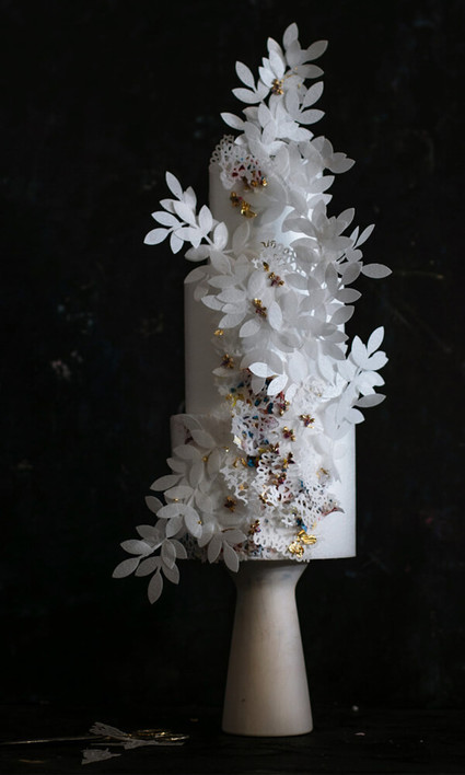 fine art white wedding cake