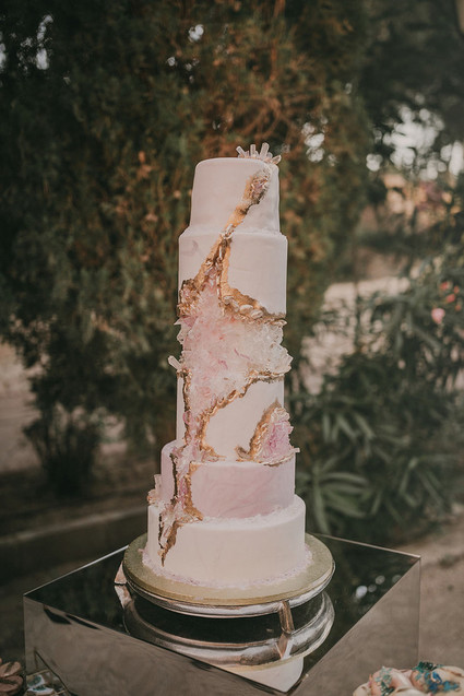 unique wedding cake