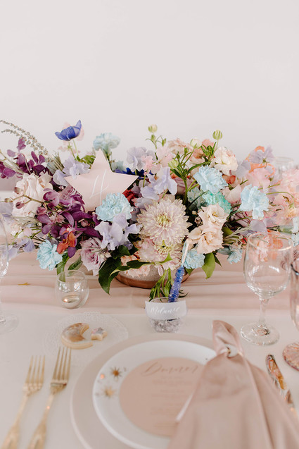 Modern place setting Inspiration