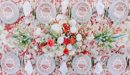 red wedding table