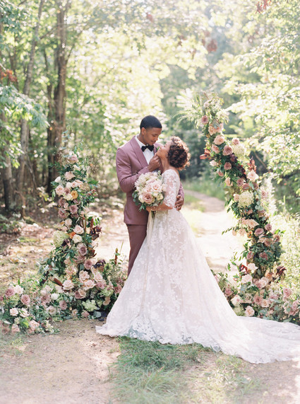 Fall wedding ceremony