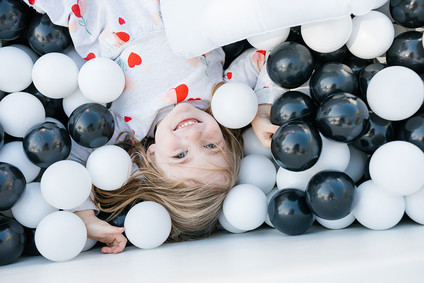 Alice in Wonderland kid birthday party