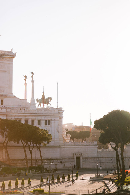 Dreamy pink wedding inspiration by the Roman Forum Wedding Inspiration