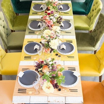 La Tavola Fine Linen Rental collection preview