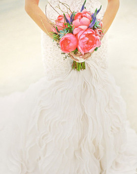 Beautiful lacey flowy dress with pink bouquet