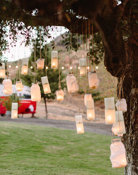 Romantic Hanging Lantern Lighting