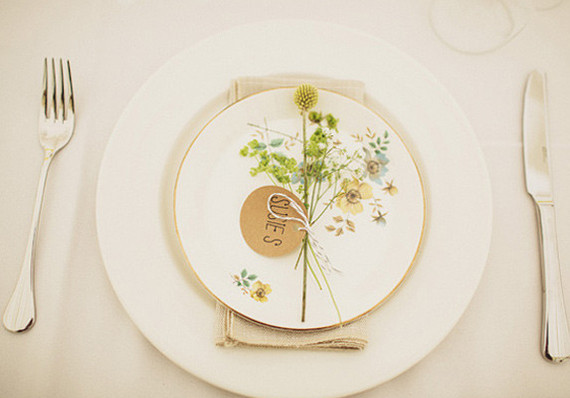 Vintage table setting decor