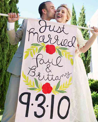 Hand painted just married banner