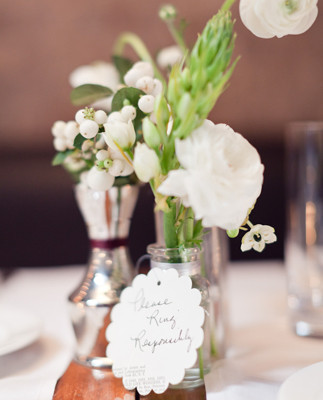 DIY white and green floral centerpiece detail