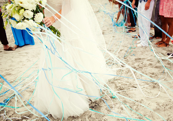 Bridal dress and bouquet detail