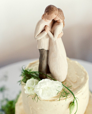 Beautiful couple's cake topper