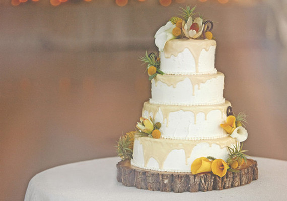 Rustic Fall wedding cake