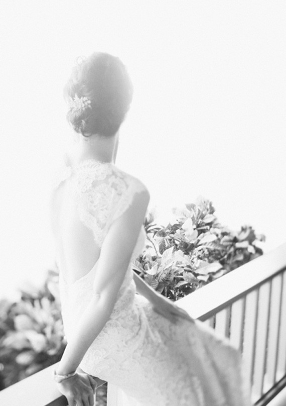 Monique Lhuillier Lace Wedding Gown Back