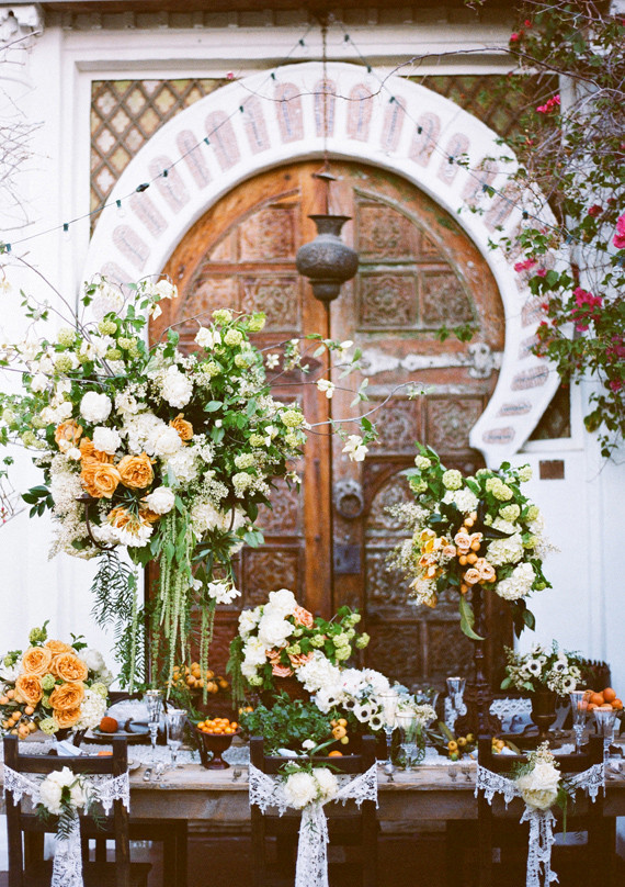 Mediterranean Floral Tablescape