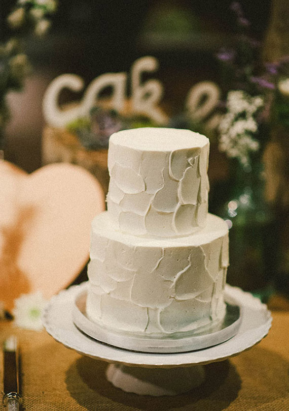 Industrial Vintage Simple Wedding Cake