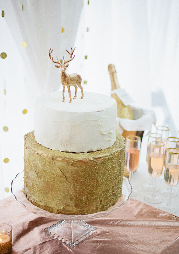 Gold and White Buttercream Cake