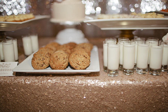 Glitter Milk and Cookies Bar