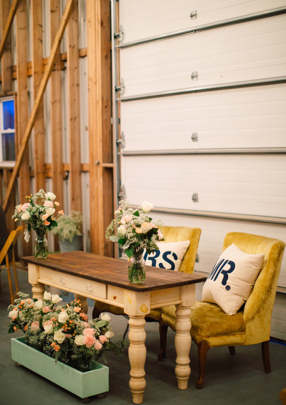 Vintage Lounge Furniture Sweetheart Table