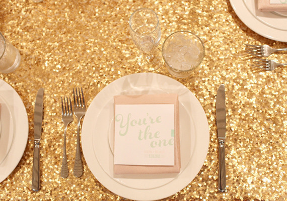 gold sparkly linen and pink napkin