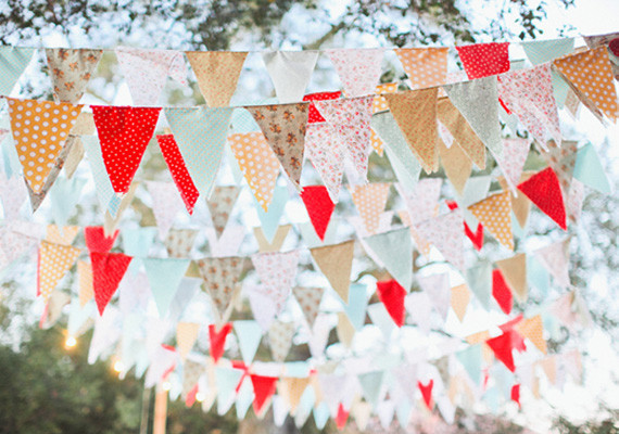 Max and Friends Wedding Inspiration
