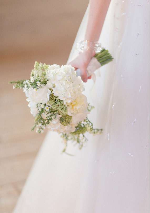 white bouquet
