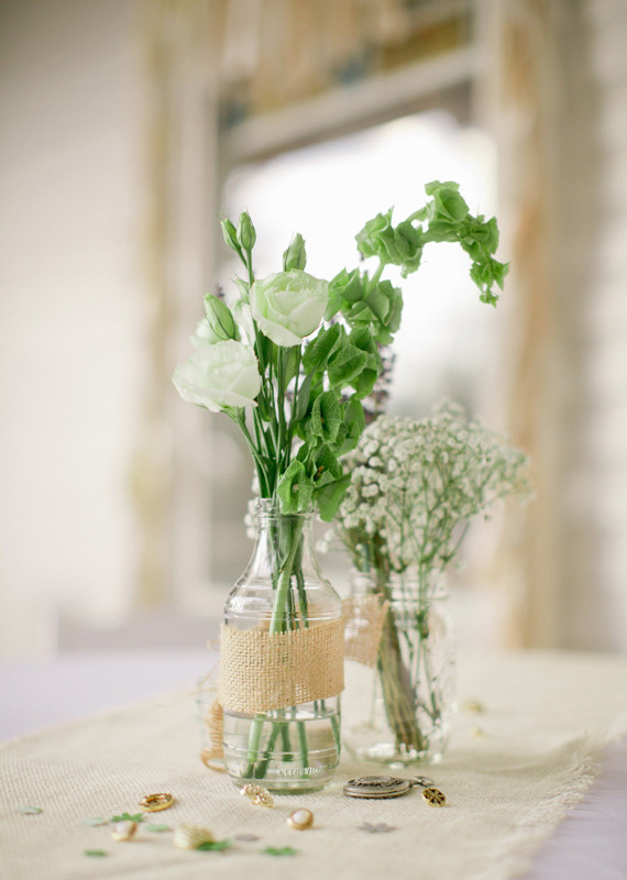 Vintage Outdoor Georgia Wedding Florals Inspiration