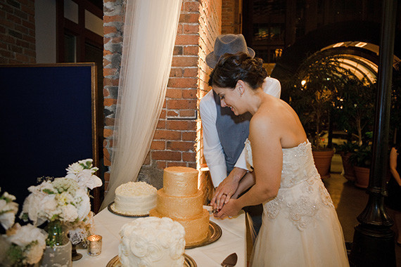 Vintage Glam Seattle Wedding
