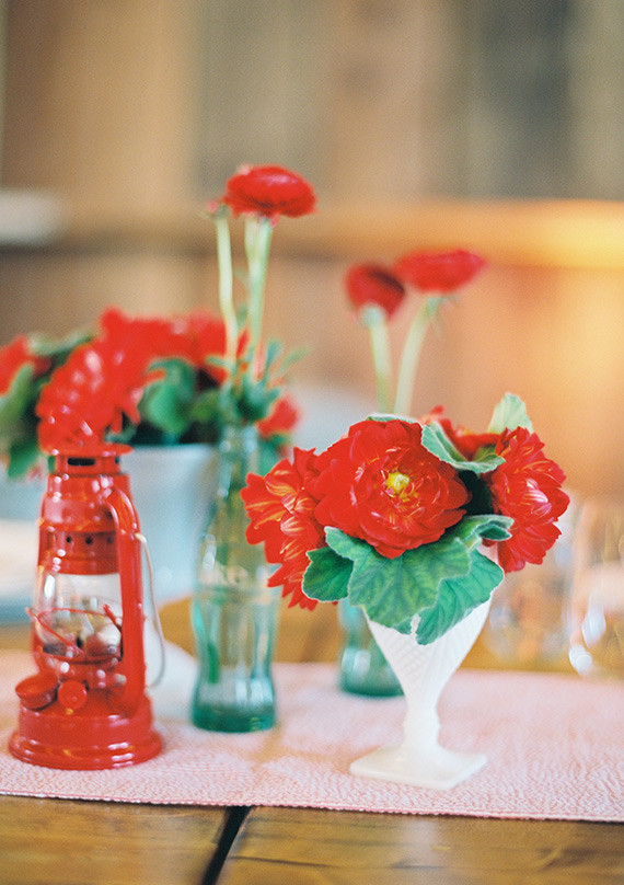 red flower centerpieces