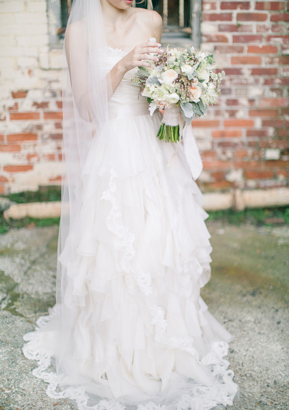 Soft Peach Wedding Ideas