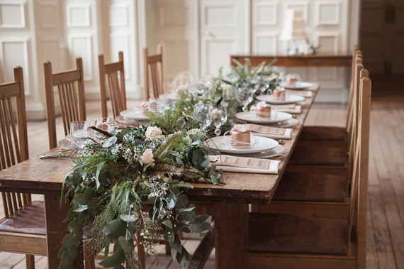 Organic and natural tablescape
