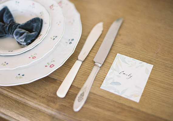 Velvety green wedding inspiration Wedding Inspiration