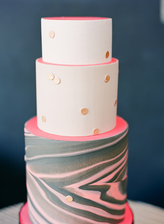 Marble pink and grey cake