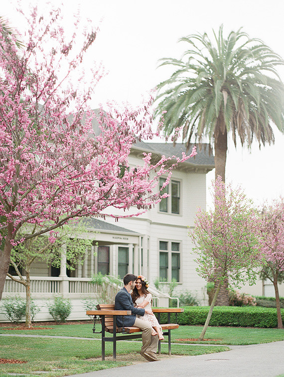 Spring, bohemian maternity photos by Jen J Photography | 100 Layer Cakelet Inspiration