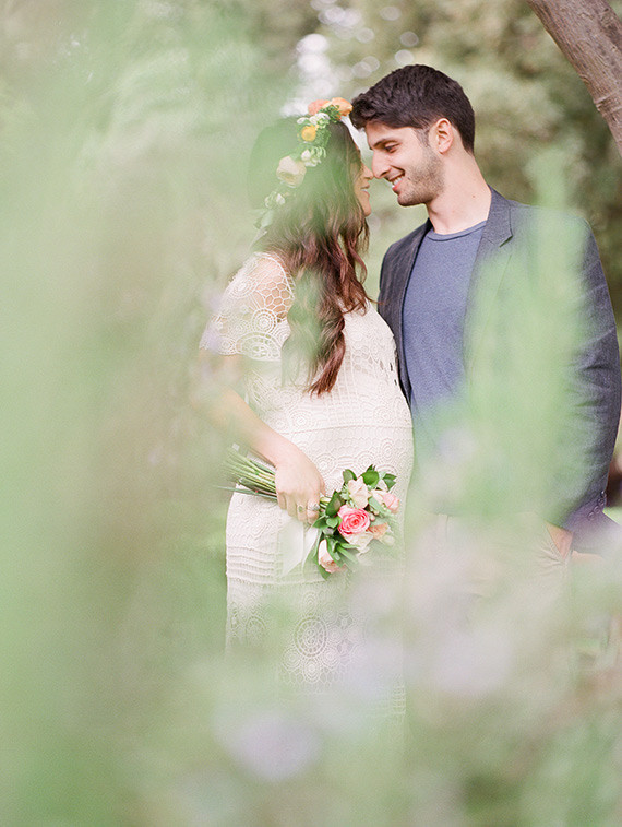 Spring, bohemian maternity photos by Jen J Photography | 100 Layer Cakelet Inspiration