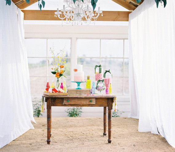 Modern dessert table