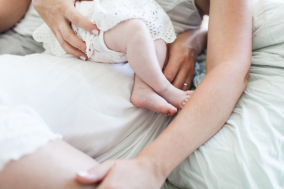 Mother and baby lifestyle photos by Poiema Photography | 100 Layer Cakelet Inspiration