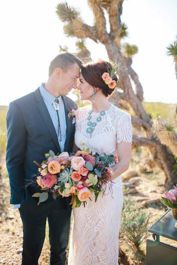 Colorful dahlia bouquet