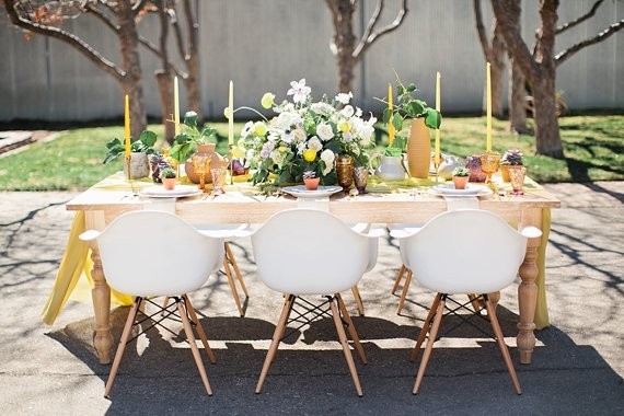 Spring modern tablescape