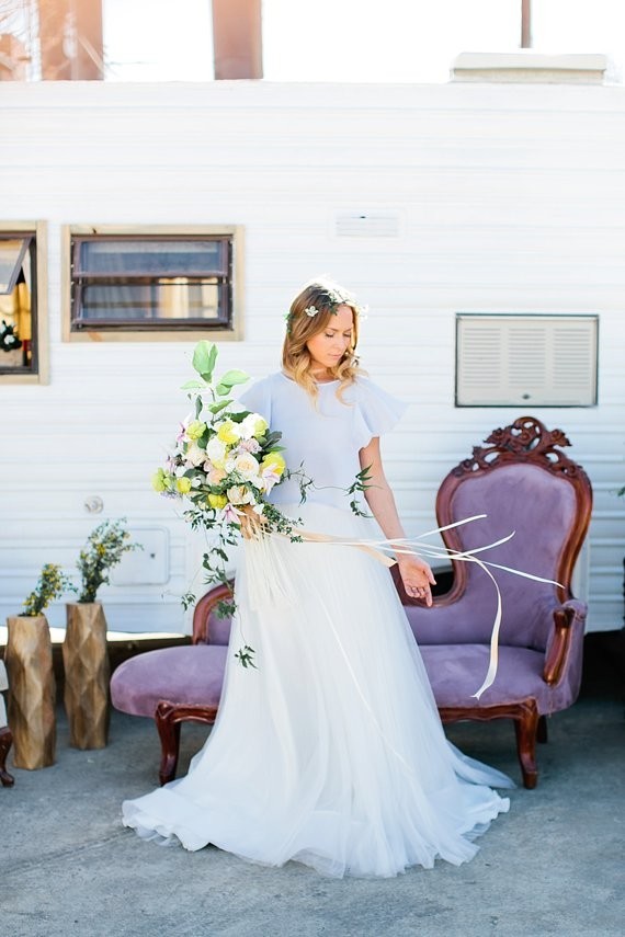 Modern spring wedding inspiration