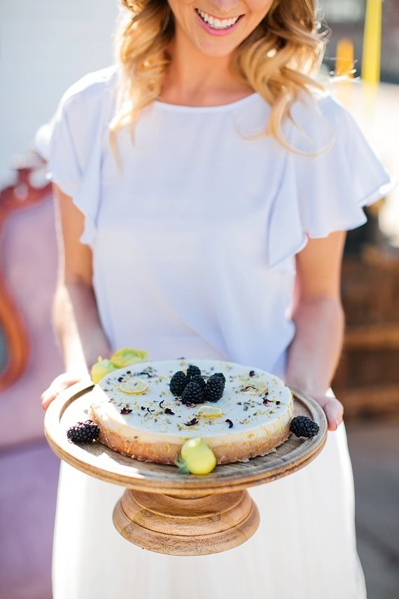 Modern spring wedding inspiration