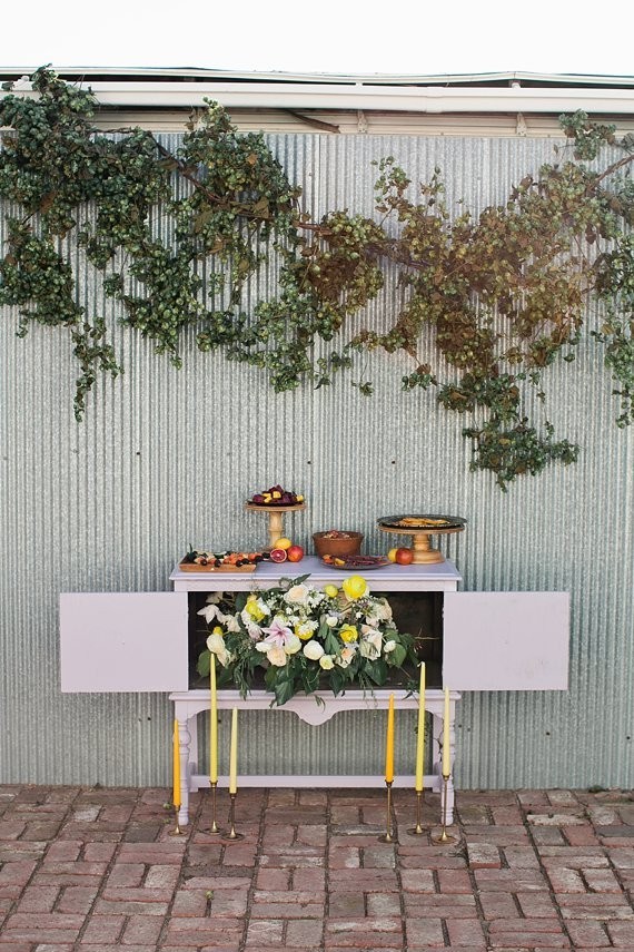 Modern spring wedding inspiration