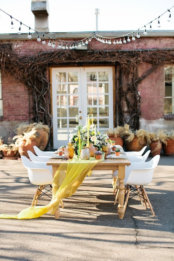 Modern spring wedding inspiration