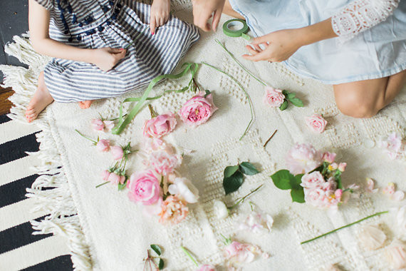 Mother daughter tea party by Bows and Arrows Flowers and NBarrett Photography | 100 Layer Cakelet Inspiration