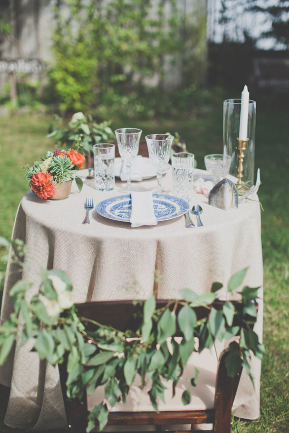 Colorful bohemian wedding tablescape