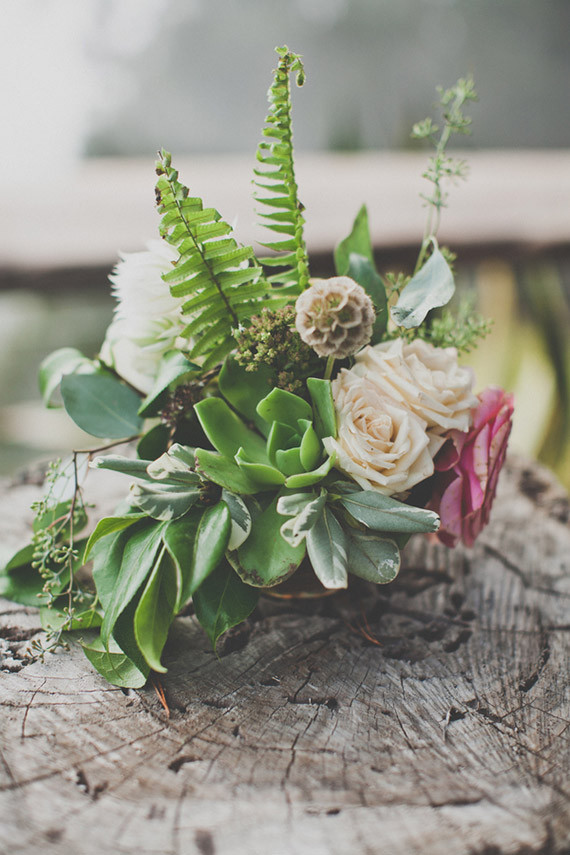 Colorful bohemian wedding Florals