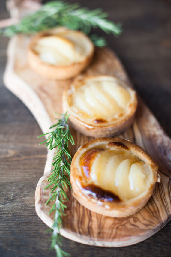 Intimate Restaurant Wedding