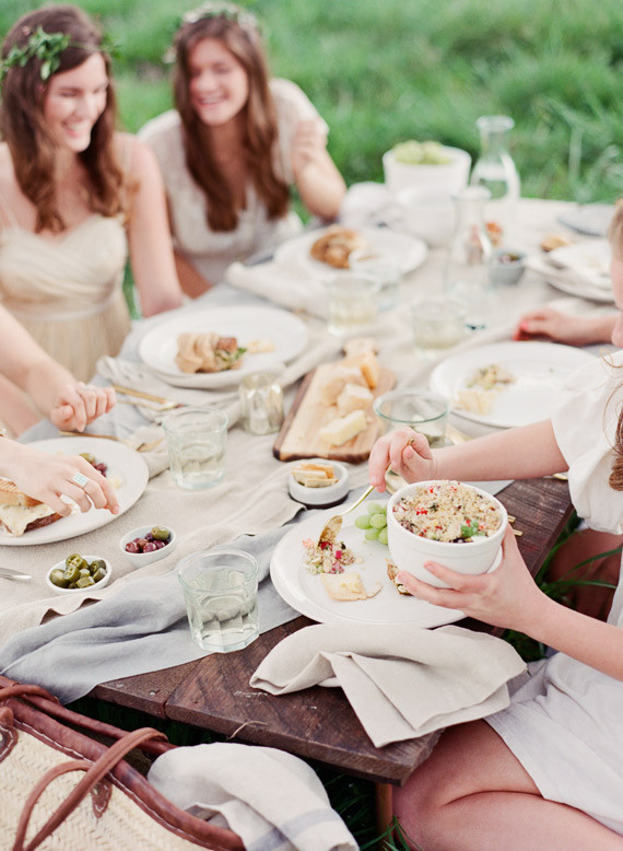 Outdoor spring picnic inspiration